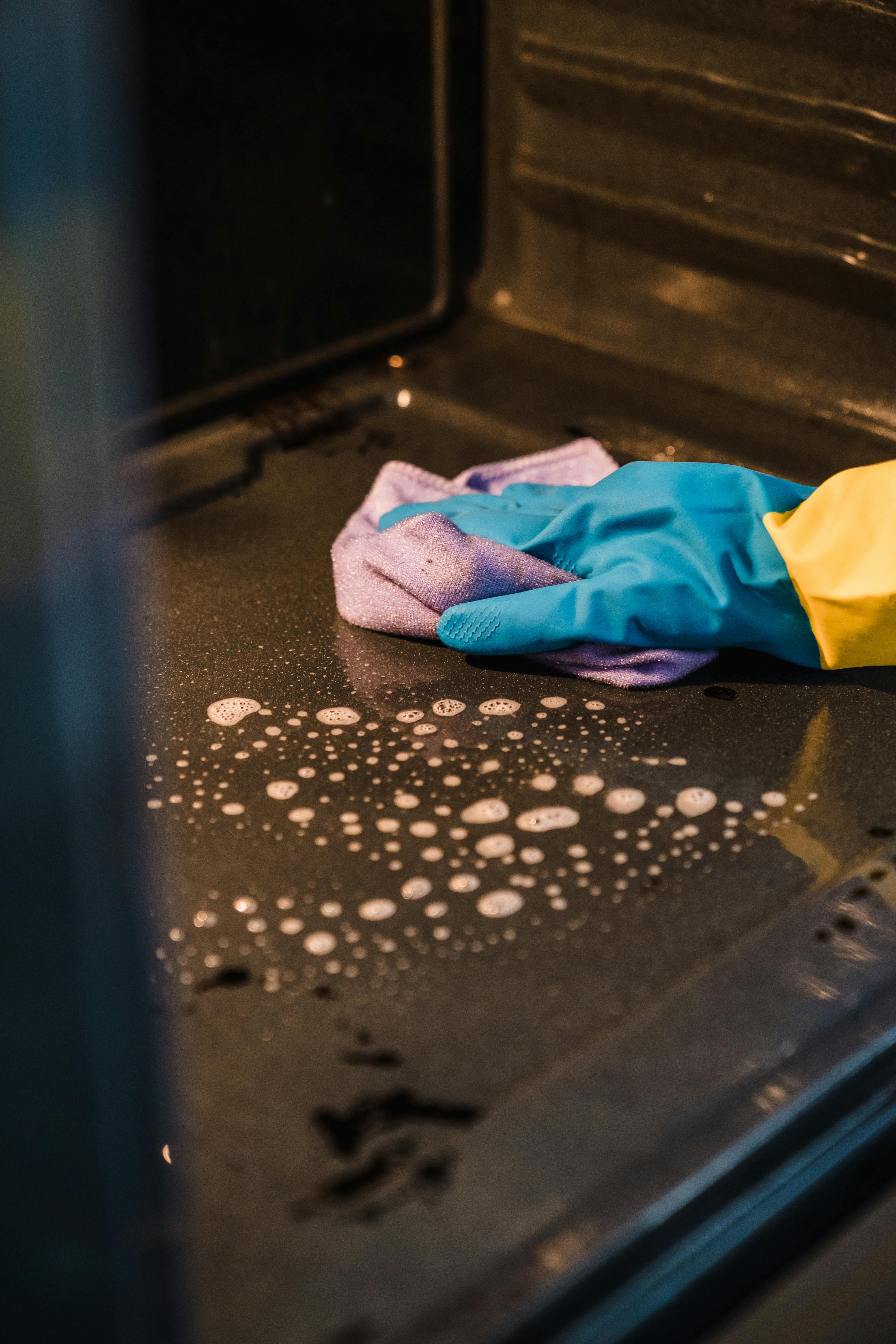 Cómo Limpiar el Horno Sin Productos Químicos Fuertes